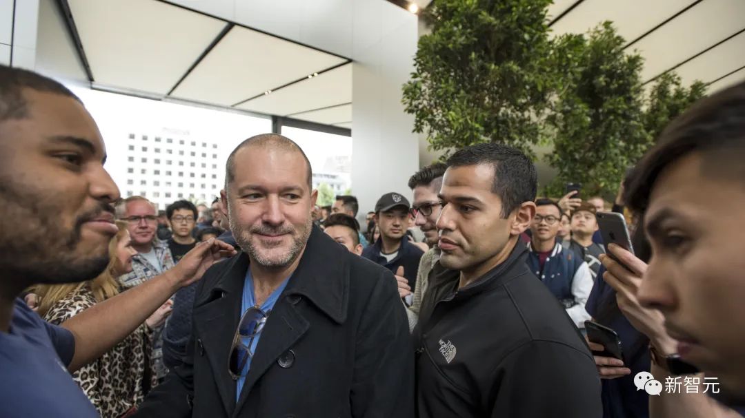 Jonathan Ive